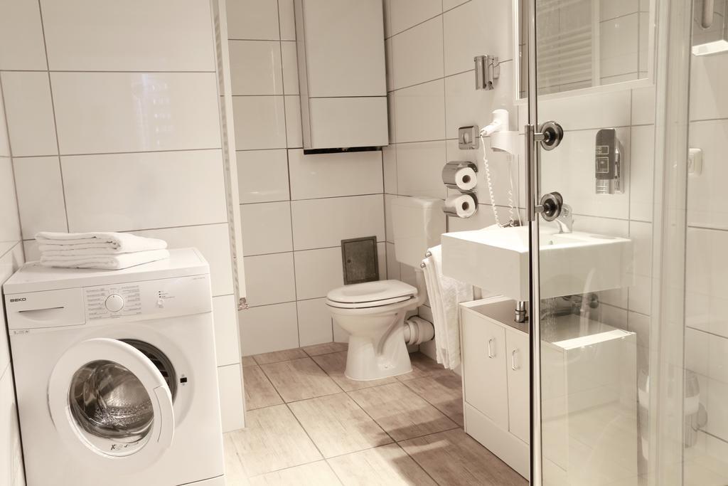 Stadthotel Juelich - Hotelwohnungen Dış mekan fotoğraf